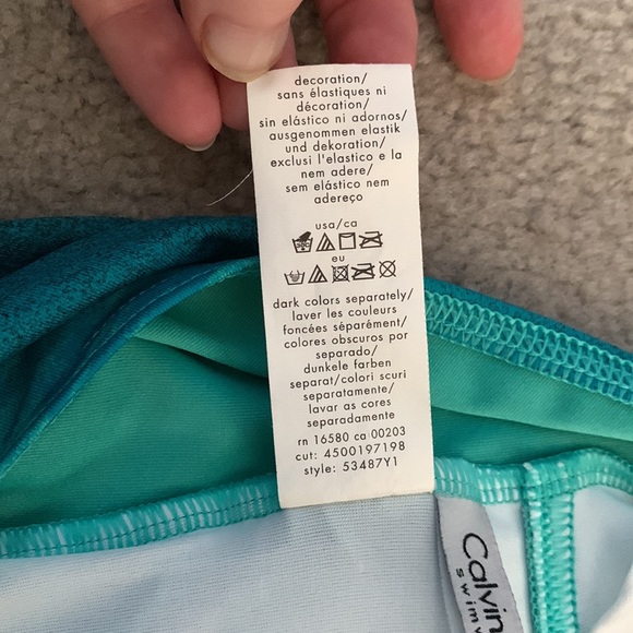 Calvin Klein Ombré Ruched Halter Tankini Top - Picture 4 of 5